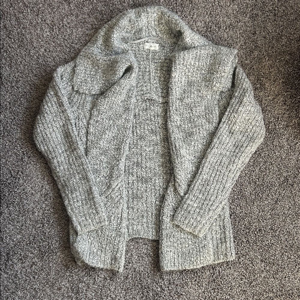 Lou & Grey Textured Gray Sweater